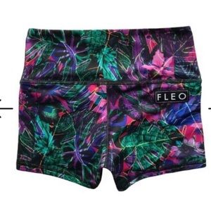 FLEO Amazon emerald HR shorts